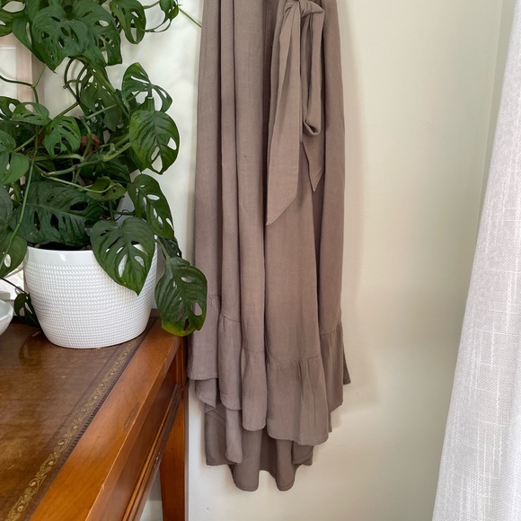 Neuflora Elegant Brown Button-Down Dress - Picture 4 of 5